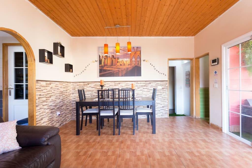 Villa Blanca Tenerife - Complete House - Terrace And Bbq, 5 Minutes From The Beach And Airport San Isidro  Ngoại thất bức ảnh