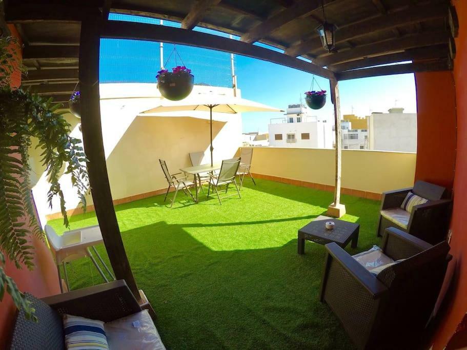 Villa Blanca Tenerife - Complete House - Terrace And Bbq, 5 Minutes From The Beach And Airport San Isidro  Ngoại thất bức ảnh